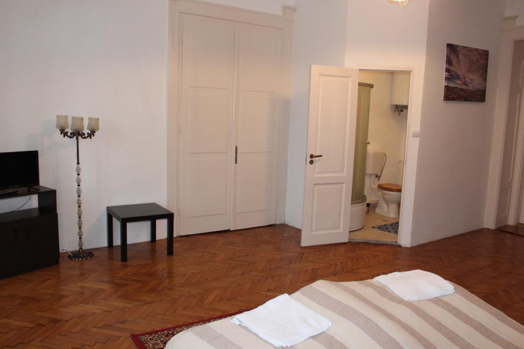 Ferdinand Apartments Medgyes Kültér fotó