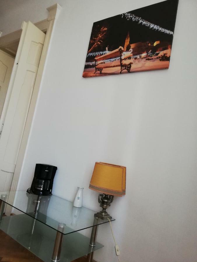 Ferdinand Apartments Medgyes Kültér fotó