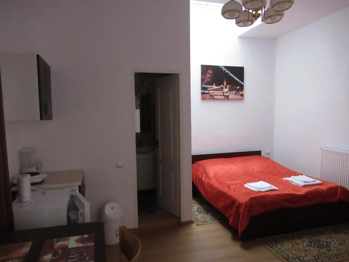 Ferdinand Apartments Medgyes Kültér fotó